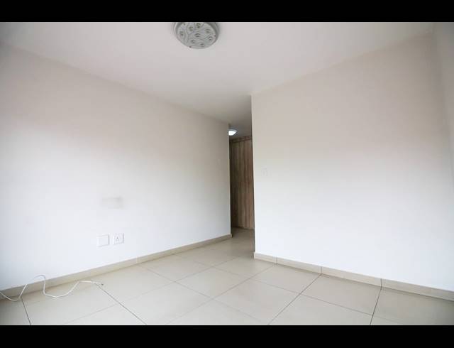3 BEDROOM TOWNHOUSE TO LET IN NEW REDRUTH